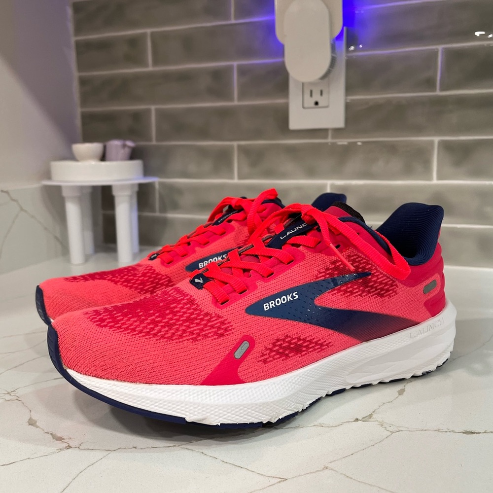 Brooks Women's Pink and Navy Running Sneakers